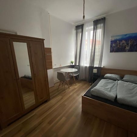 Classy Rooms In Old Town Krakow Bagian luar foto