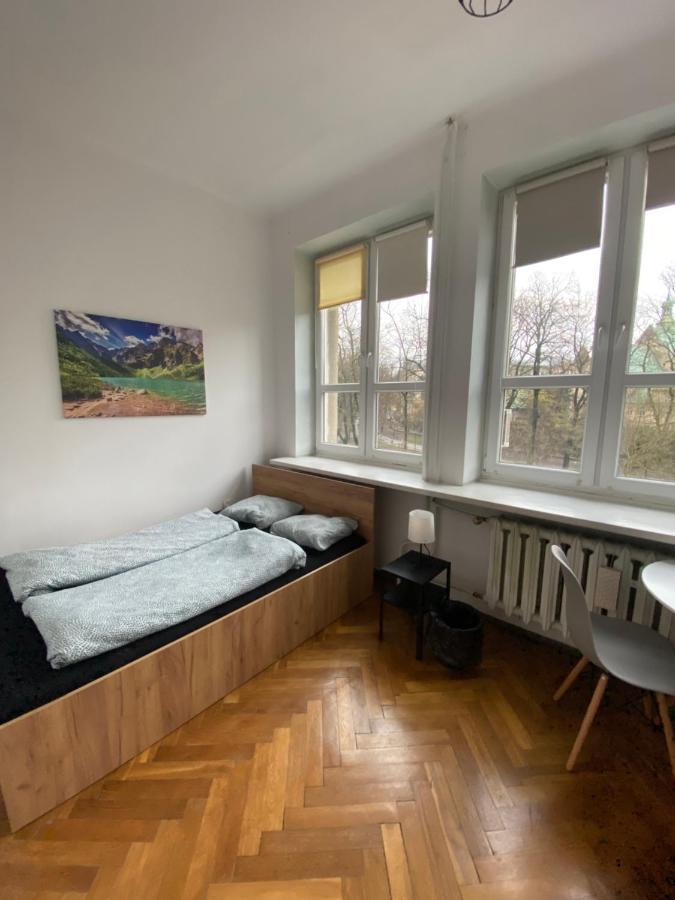 Classy Rooms In Old Town Krakow Bagian luar foto